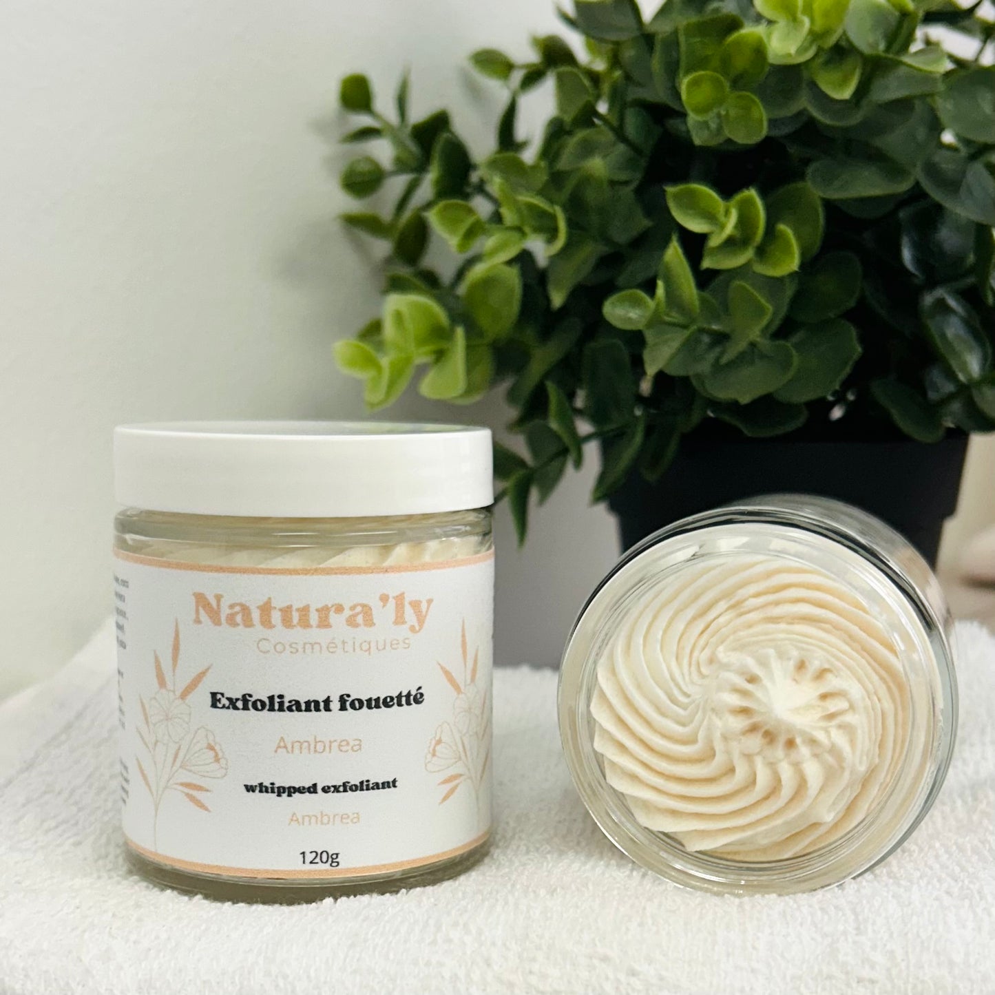 Exfoliant fouetté ambrea