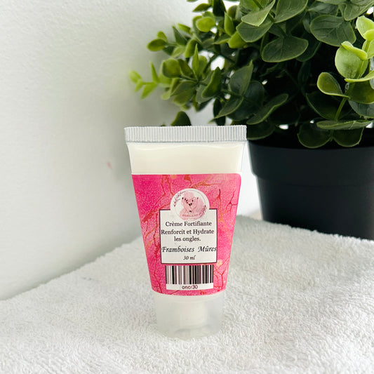 Crème main fortifiante et hydratante